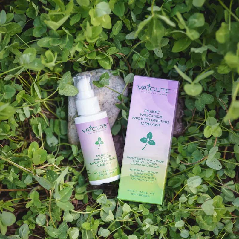 Vaicute kosteuttava limakalvovoide apiloiden joukossa, suomalainen luonnonkosmetiikka